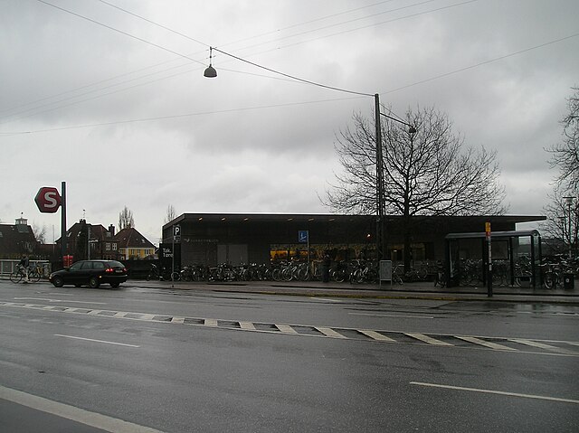 Svanemøllen Station, main entrance
