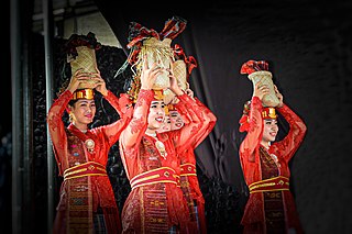 Tandok dance Indonesian traditional dance