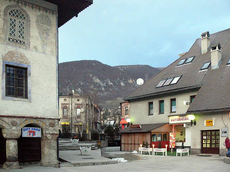 File:Travnik 06.jpg