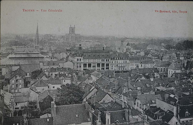 File:Troyes cathédrale st jean 1044.jpg