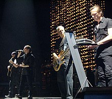 U2 esinemas Madison Square Gardenis
