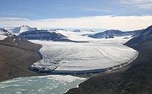Upper Victoria Glacier.jpg