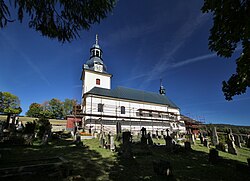 Farní kostel sv. Petra a Pavla ve Vítkovicích.