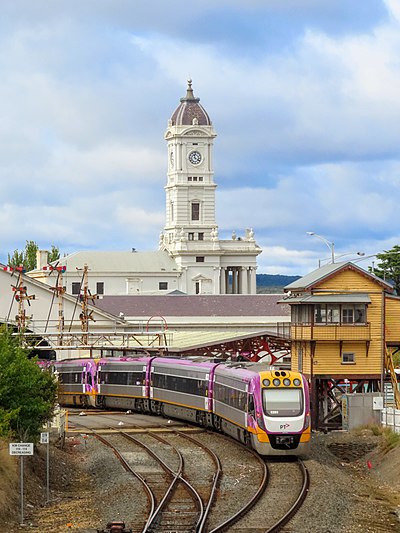 Ballarat V/Line rail service