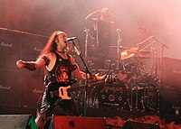 Venom, o título do álbum Black Metal foi a inspiración do segundo movemento de 1990.