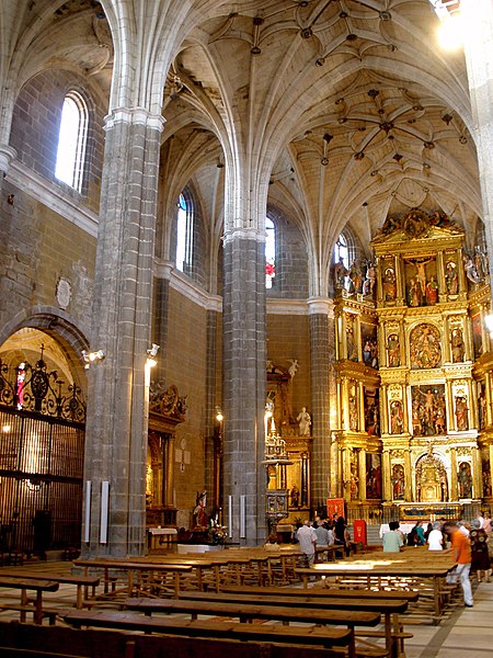 File:Villacastin - Iglesia de San Sebastian 47.JPG