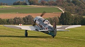 English: Yakovlev Yak 11 (reg. F-AZNN (14), cn 25-III-05, built in 1947). Deutsch: Jakowlew Jak 11 (Reg. F-AZNN (14), cn 25-III-05, Baujahr 1947).