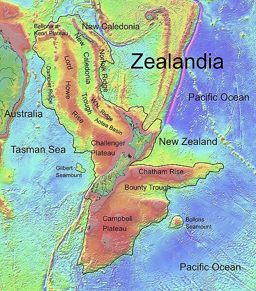 Zealandia, le continent submergé 529px-Zealandia%2C_topographic_map