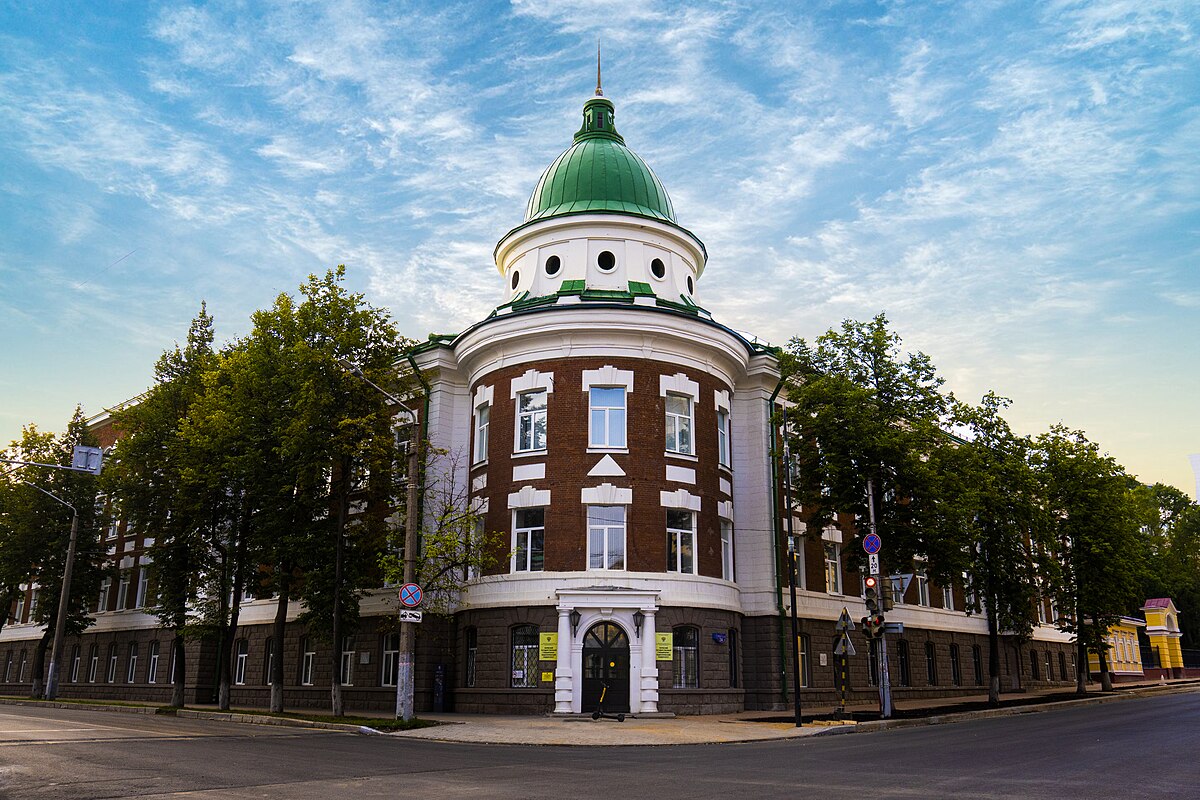 Сайт пермский педагогический университет. Пермский гуманитарно-педагогический университет. ПГГПУ Пермь. ПГГПУ 5 корпус. Первый корпус ПГГПУ.