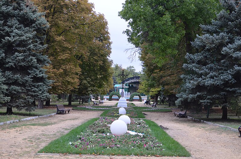 File:Парк культуры и отдыха имени Горького в Таганроге.Фото 45.jpg