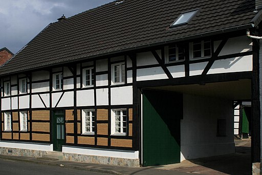 083 Fachwerkhof, Gubberather Straße 3, Jüchen-Gierath