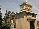 108 Cementiri del Poblenou, panteó, J. Fontserè i germans Baratta.jpg