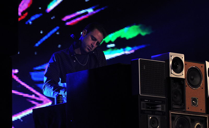 File:13-03-30 Paaspop Jackmaster 04.jpg