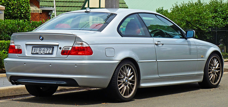 File:2001 BMW 330Ci (E46 MY2002) coupe (2010-12-10) 02.jpg