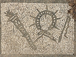 Mosaic at the Mithraeum in Ostia Antica depitcing the symbol of the sixth Mithraic grade: Heliodromus, Sol. 6th panel Mitreo di Felicissimus Ostia Antica 2006-09-08.jpg