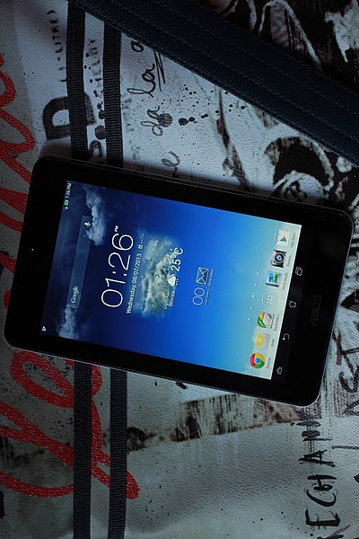 File:ASUS MeMO Pad HD7 (12439830905).jpg