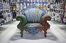 Fauteuil Alessandro Mendini par Proust Studio Alchimia 1979 Musée des arts décoratifs Paris.jpg