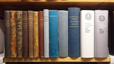 Thirteen editions (1889—2006) of Svenska Akademiens ordlista, the standard spelling dictionary of Swedish