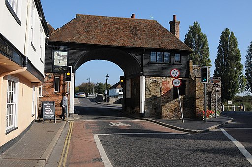 Barbican Gate, Sandwich - geograph.org.uk - 2650725