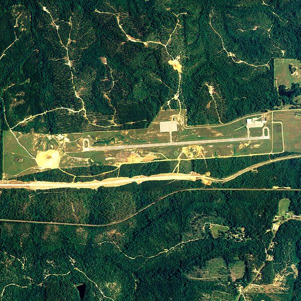 File:Bay Minette Municipal Airport.jpg