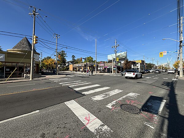 View of the west side of Bayview Avenue at Millwood Road in 2023