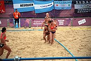 Deutsch: Beachhandball bei den Olympischen Jugendspielen 2018; Tag 5, 10. November 2018; Mädchen, Hauptrunde - Chinese Taipei (Taiwan)-Niederlande 1:2 English: Beach handball at the 2018 Summer Youth Olympics at 11 October 2018 – Girls Main Round – Chinese Taipei (Taiwan)-Netherlands 1:2