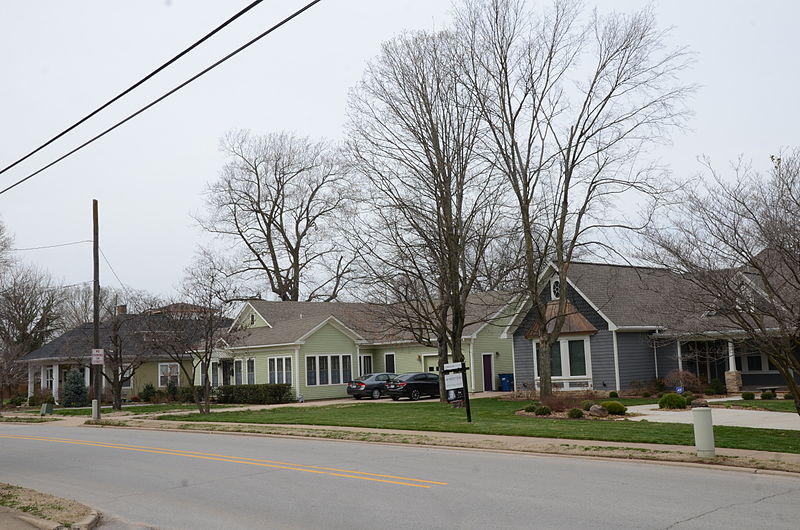 File:Bentonville Third Street Historic District, 1 of 4.JPG