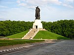 Pomnik Żołnierzy Radzieckich w Berlinie (Treptower Park)