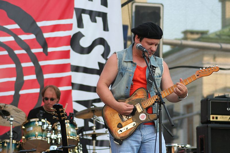 File:Blues Festival Suwałki 2009 - The Road Band 12.jpg