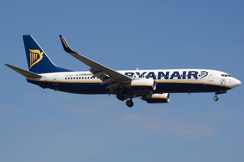 File:Boeing 737-8AS, Ryanair JP7595906.jpg