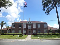 Brantley County Courthouse (Norda vizaĝo).JPG