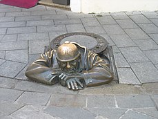 Bratislava bronze sculpture 2014.jpg