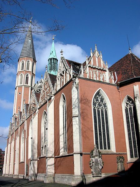 File:Braunschweig Brunswick Katharinenkirche von Suedosten (2006).JPG