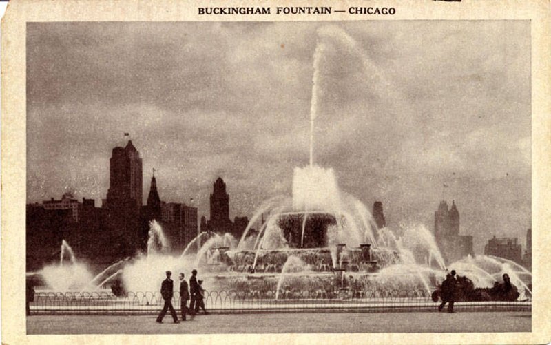 File:Buckingham Fountain--Chicago (NBY 415646).jpg