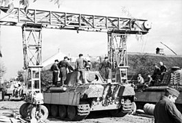The Strabokran moving gantry was indispensable to maintain the Panther tank in the field.