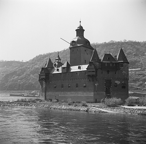 File:Burg Pfalzgrafenstein bij Kaub, Bestanddeelnr 254-1158.jpg