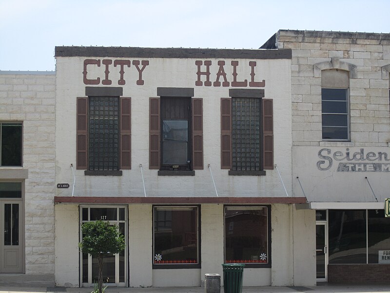 Fitxategi:Burnet, TX, City Hall IMG 1985.JPG
