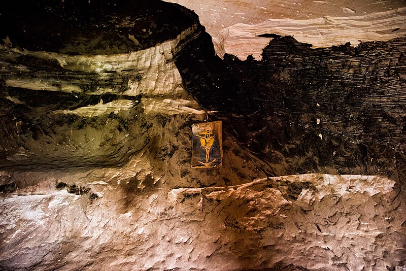 File:Cave Dweller, Ethiopia (37205055265).jpg