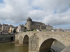 Le château et le Pont Vieux.