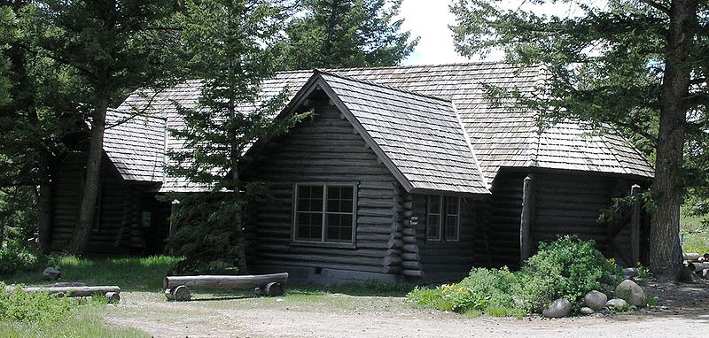 File:Chapel of the Sacred Heart.JPG