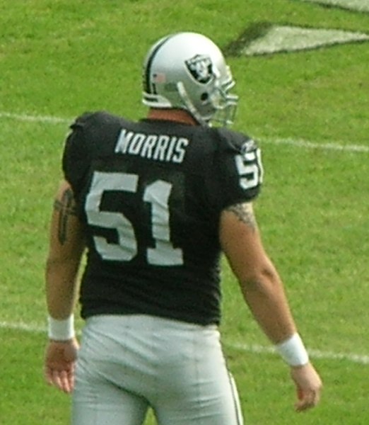 File:Chris Morris at Falcons at Raiders 11-2-08.JPG