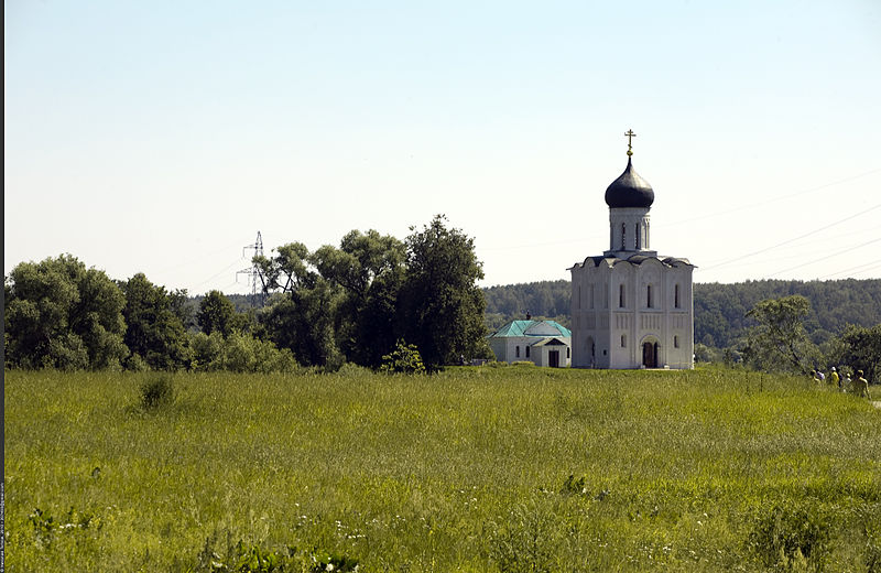 File:Church of the Protection of the Theotokos on the Nerl 04.jpg