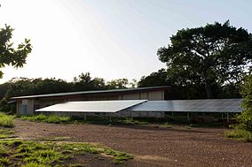 Comoé Researchstation Lab and solar panels.jpg