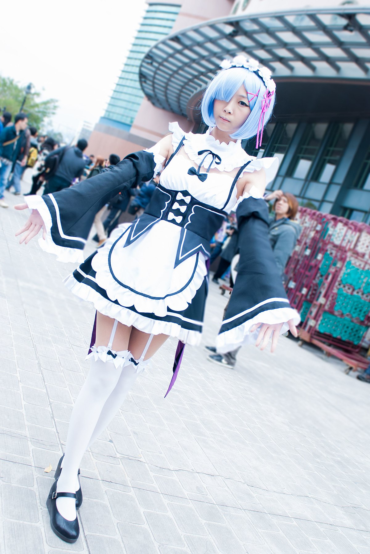 Cosplayer mais famosa do Japão faz homenagem a Rem de Re:Zero