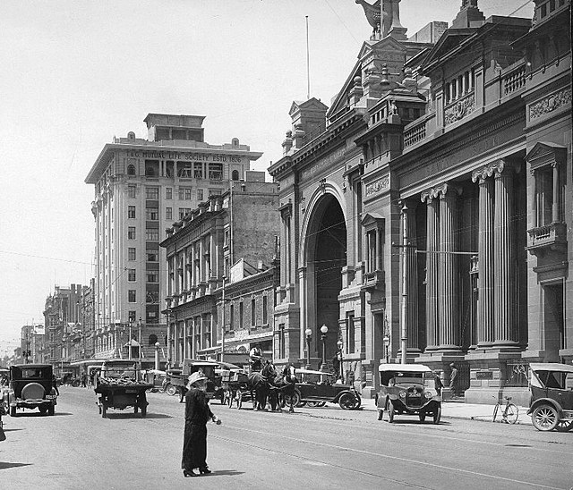Currie Street looking east, c. 1925