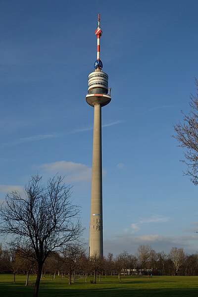 File:Donaupark DSC 7416 (12663946025).jpg