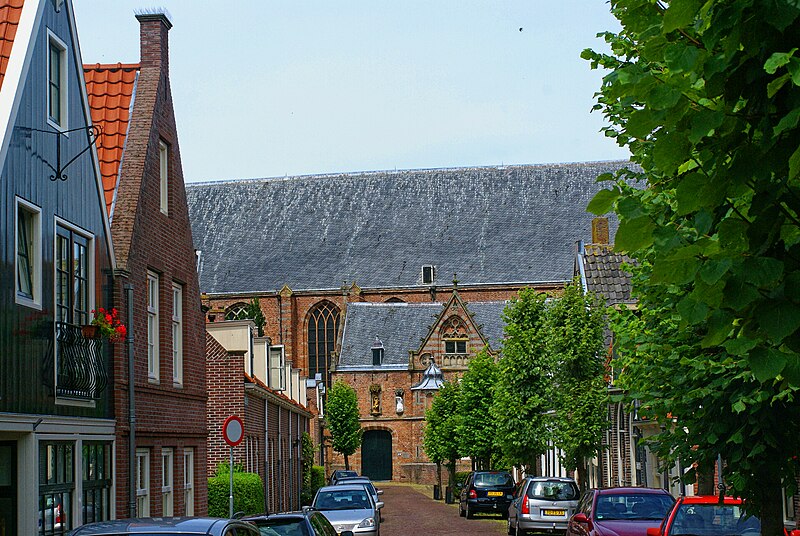 File:Edam - Grote Kerkstraat - View North II.jpg