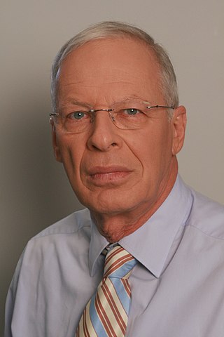 <span class="mw-page-title-main">Ehud Yaari</span> Israeli journalist