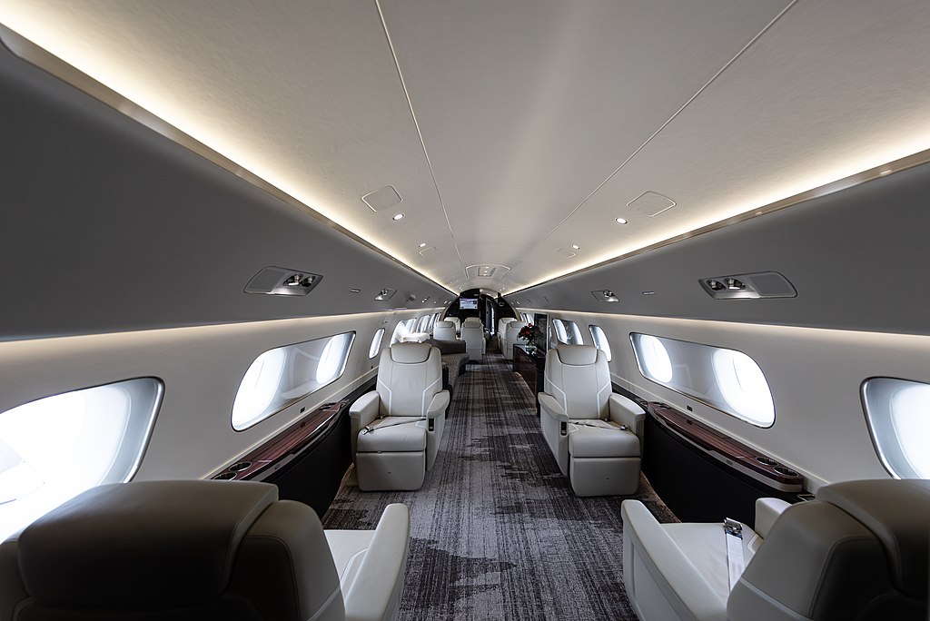 A private jet cost calculator helps you determine which size aircraft you need.