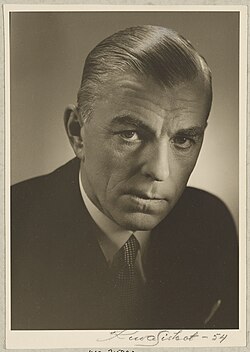 Erik-Castren-1954.jpg